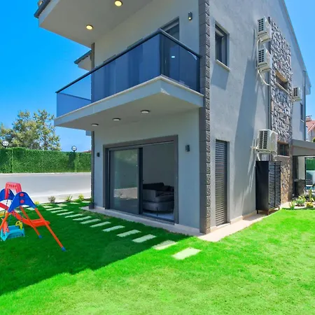 Happy House פאטהיה